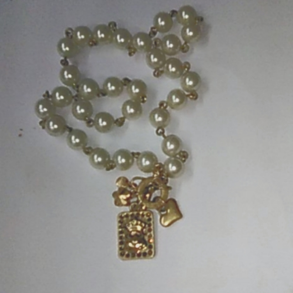 CABI Heritage Necklace